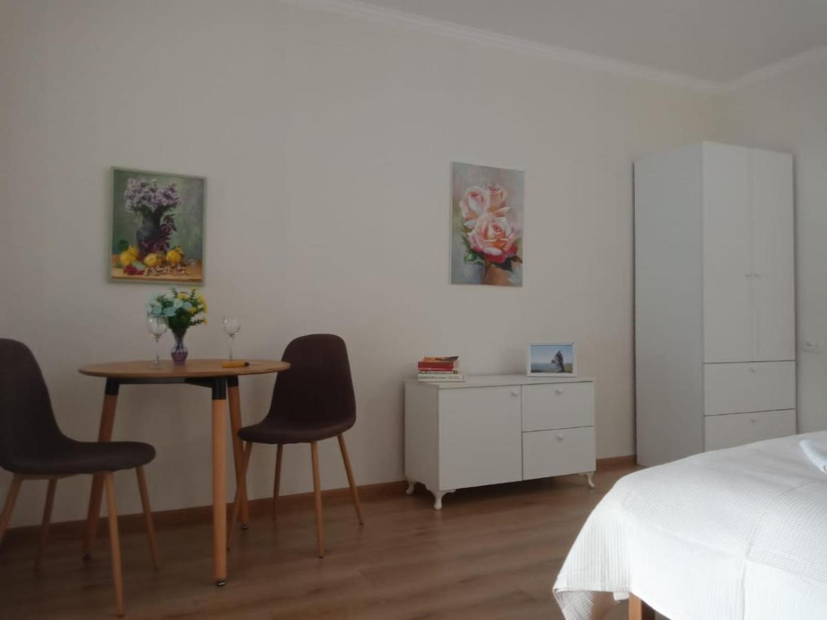 Kacharava Apartments Tbilisi Ngoại thất bức ảnh