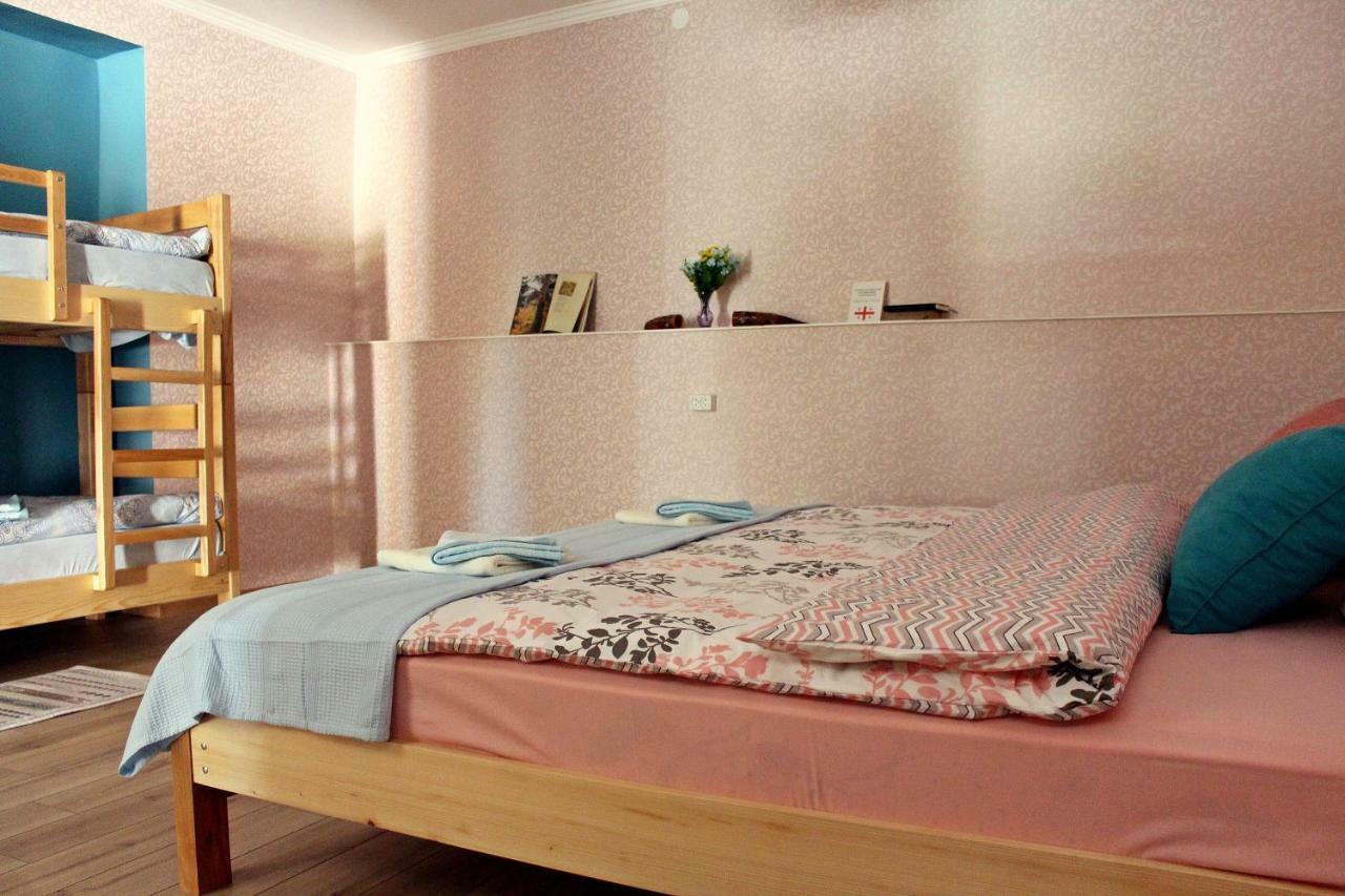 Kacharava Apartments Tbilisi Ngoại thất bức ảnh